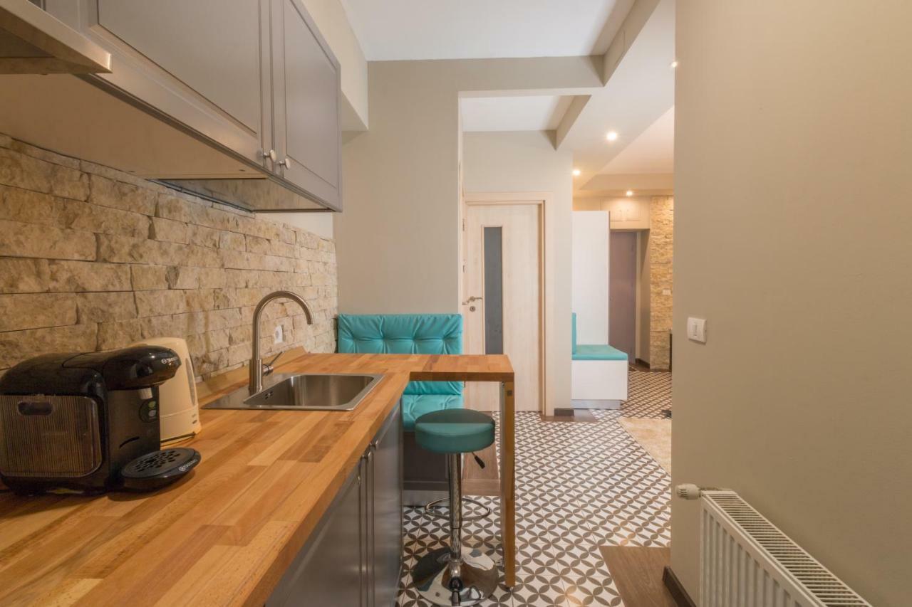 Romantic Jacuzzi Belleview Studio Sinaia Exterior foto